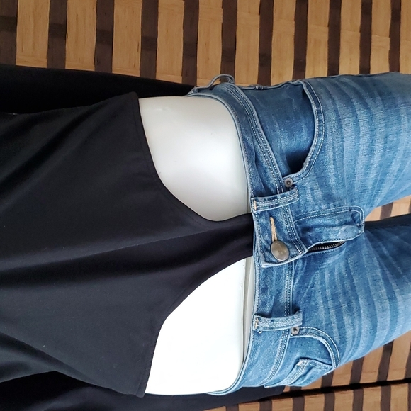 NWT!! Victoria Sport body suit - Picture 3 of 6